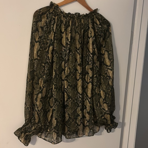 H&M Snakeskin Print Blouse - Picture 2 of 4